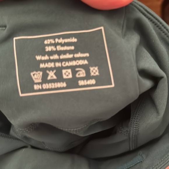 Sweaty Betty The Power 7/8 length green leggings size small - Picture 4 of 5